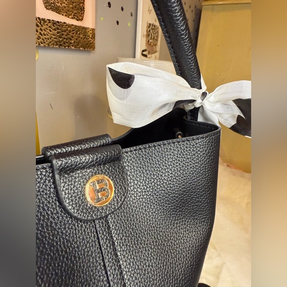 3-Fer Black Leather Bostanten Bucket Bag NWOT - Picture 6 of 14